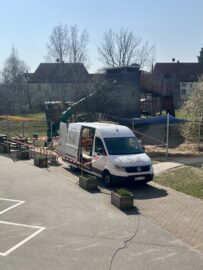 Kriechbox am Sandkasten wird neu gebaut